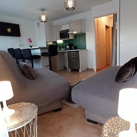 Appartement Face A La Gare Annemasse Bagian luar foto