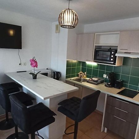 Appartement Face A La Gare Annemasse Bagian luar foto